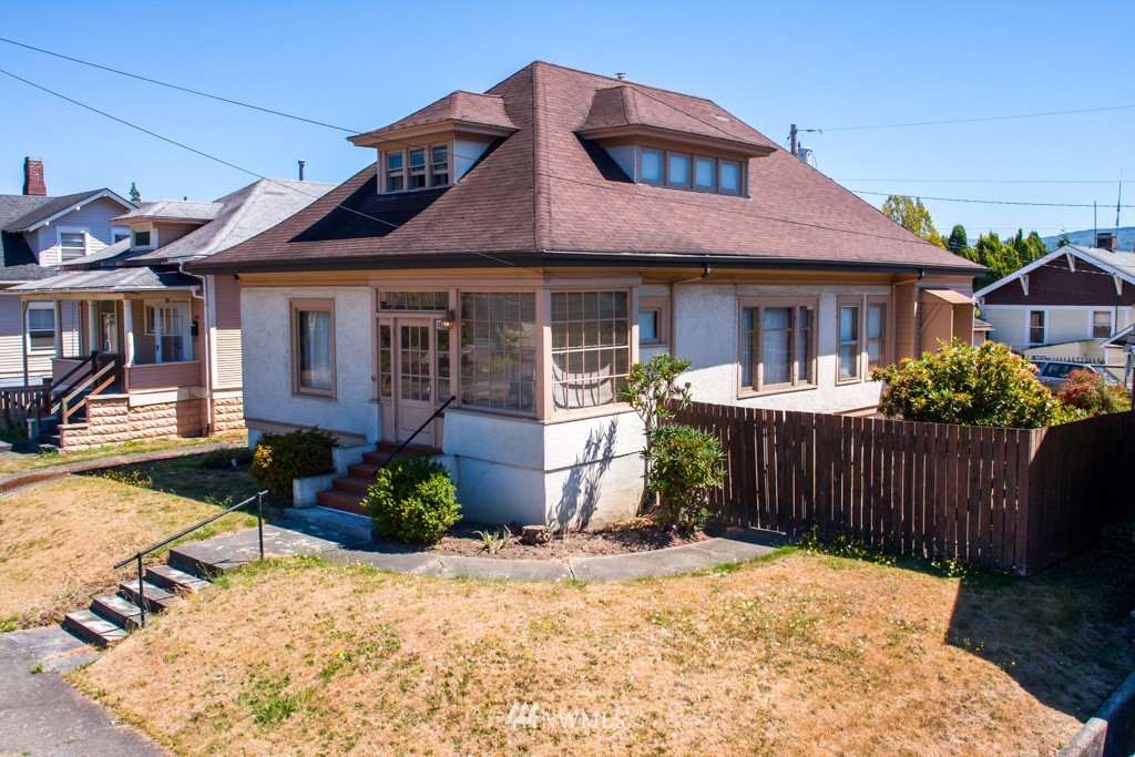 1900 G Street Bellingham, WA 98225 - Photo 1 of 25 Gallery Image 1