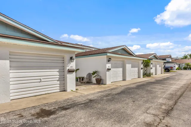 a view of a house with a outdoor space