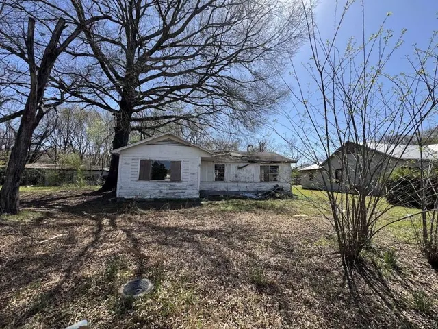 $23,999 | 3309 Austin Street, Texarkana, TX 75501