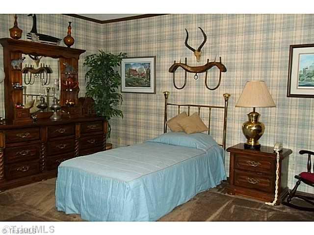 2727 Pleasant Ridge Road Summerfield, NC 27358 - Photo 11 of 16 2nd Bedroom.