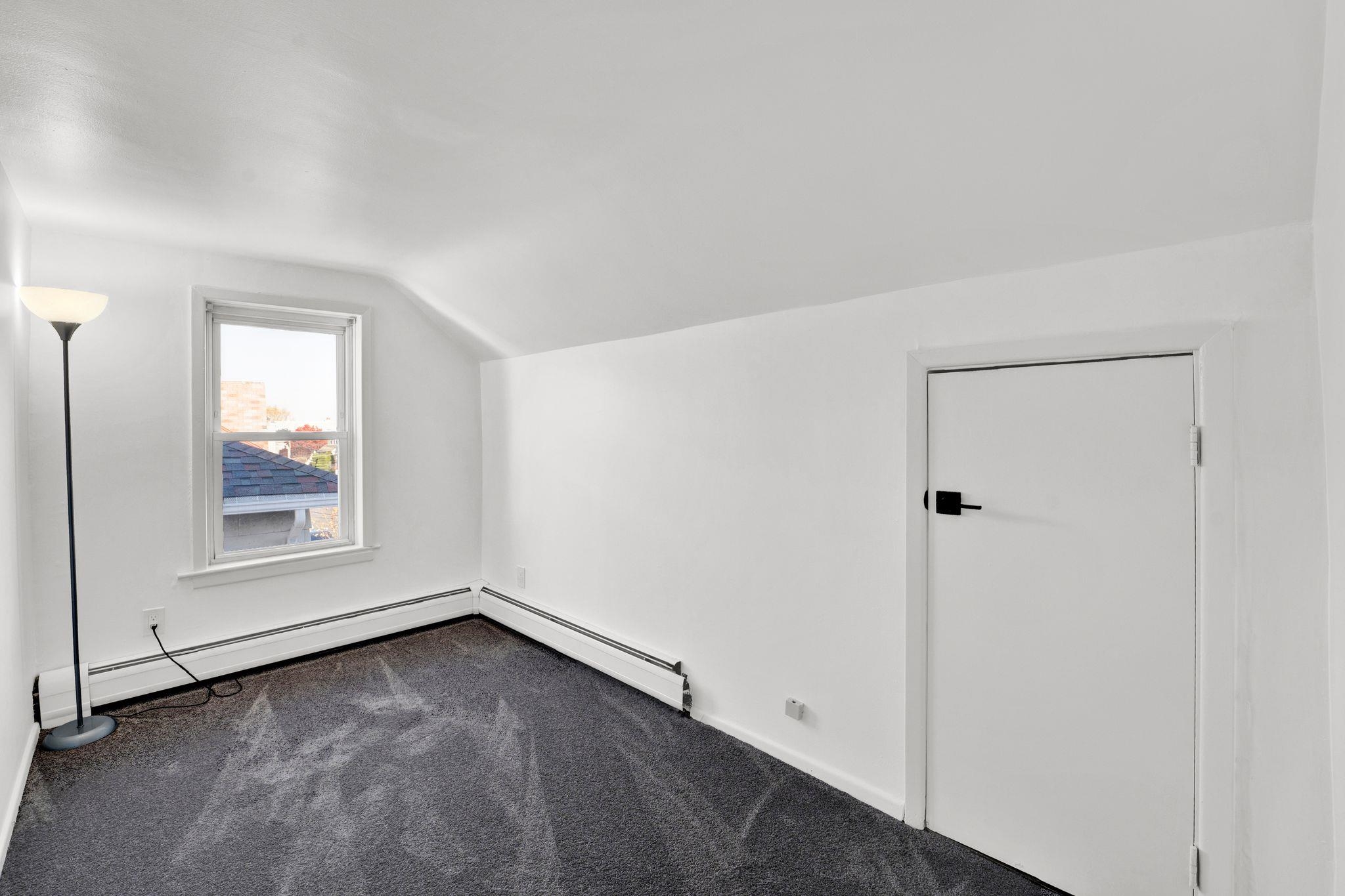 781 2nd Street Secaucus, NJ 07094 - Photo 19 of 30