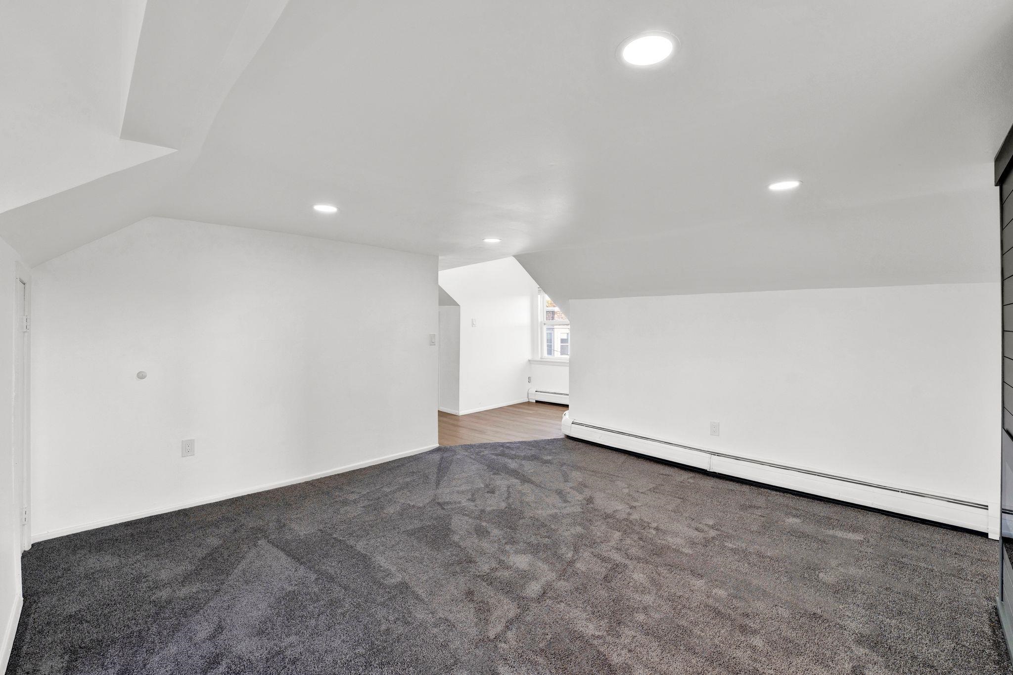 781 2nd Street Secaucus, NJ 07094 - Photo 21 of 30