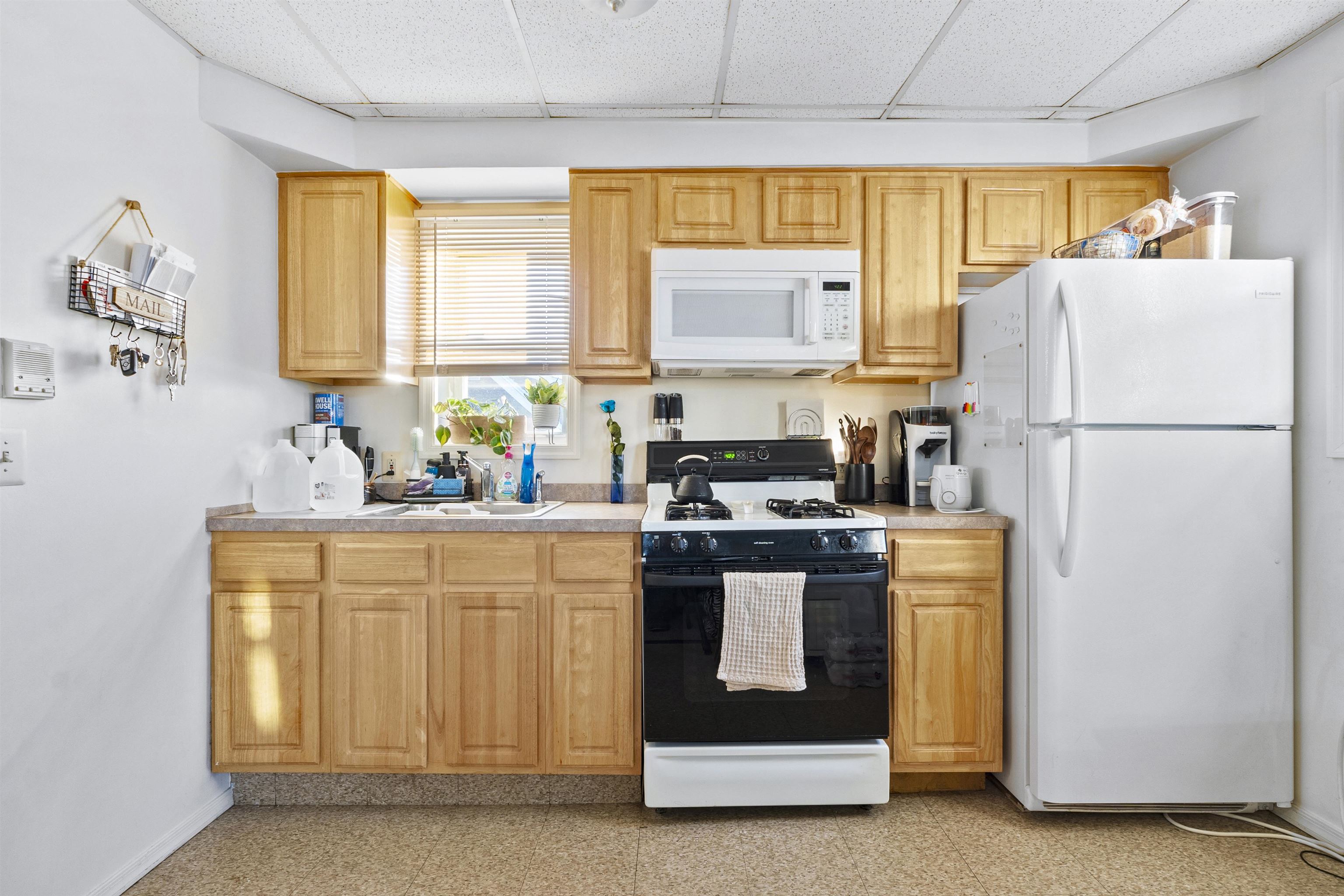 781 2nd Street Secaucus, NJ 07094 - Photo 27 of 30