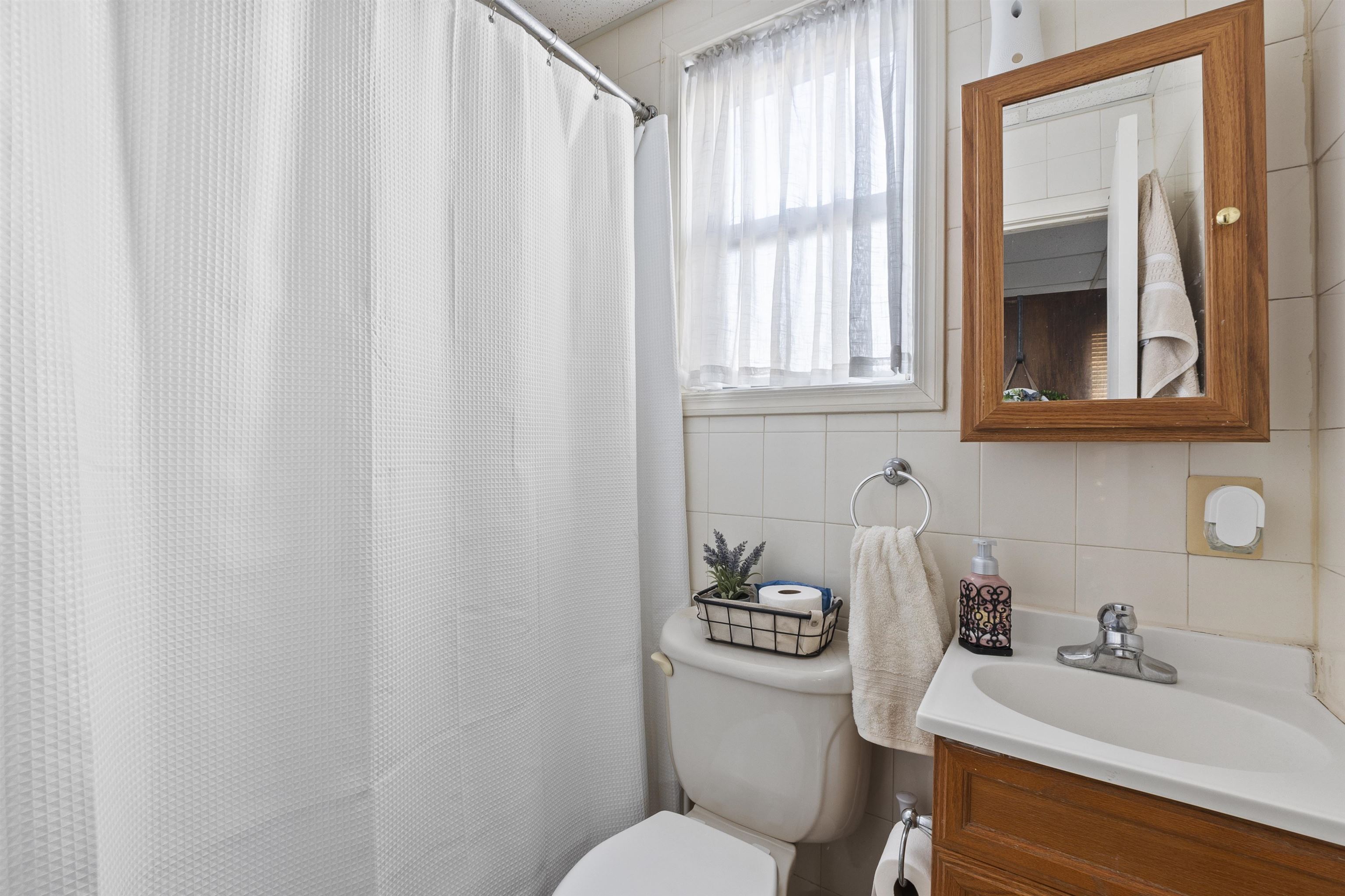 781 2nd Street Secaucus, NJ 07094 - Photo 29 of 30