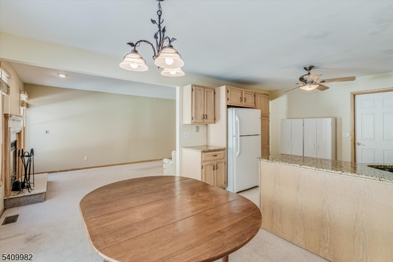 63 Meadow Pond Road Hamburg, NJ 07419 - Photo 13 of 28