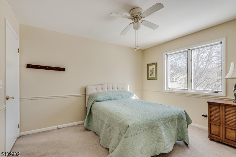 63 Meadow Pond Road Hamburg, NJ 07419 - Photo 16 of 28