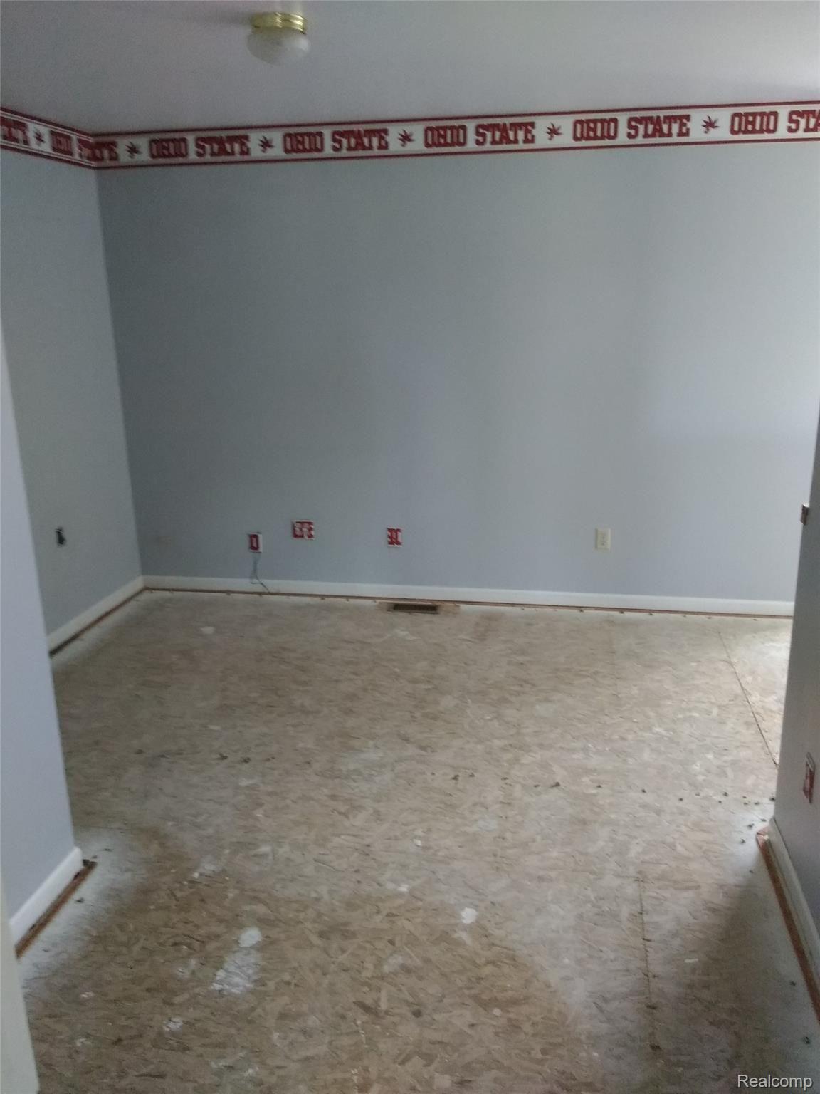 13252 Exeter Road Carleton, MI 48117 - Photo 16 of 43 P_20190924_141942.jpg