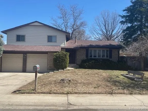 $424,800 | 15141 East Security Way, Aurora, CO 80011