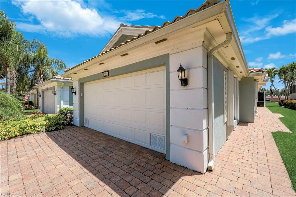 7221 Bellini Way Naples, FL 34114 - Photo 3 of 30