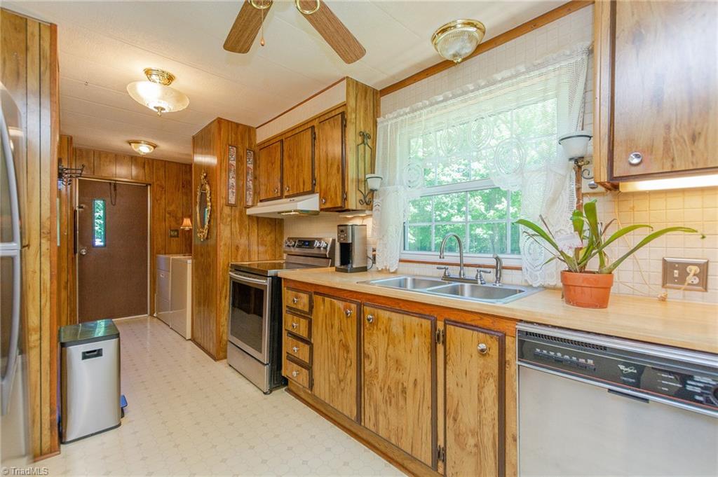 5518 Covered Bridge Road Trinity, NC 27370 - Photo 24 of 45