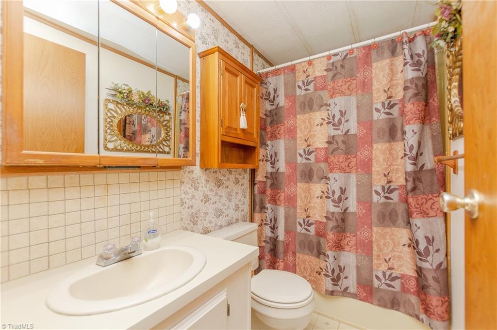 5518 Covered Bridge Road Trinity, NC 27370 - Photo 29 of 45