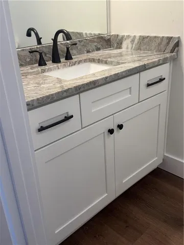 a close view of sink and tap