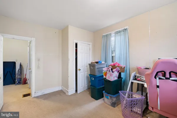 $230,000 | 2400 North Madison Street, Wilmington, DE 19802