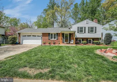 $855,000 | 3204 Holly Berry Court, Falls Church, VA 22042