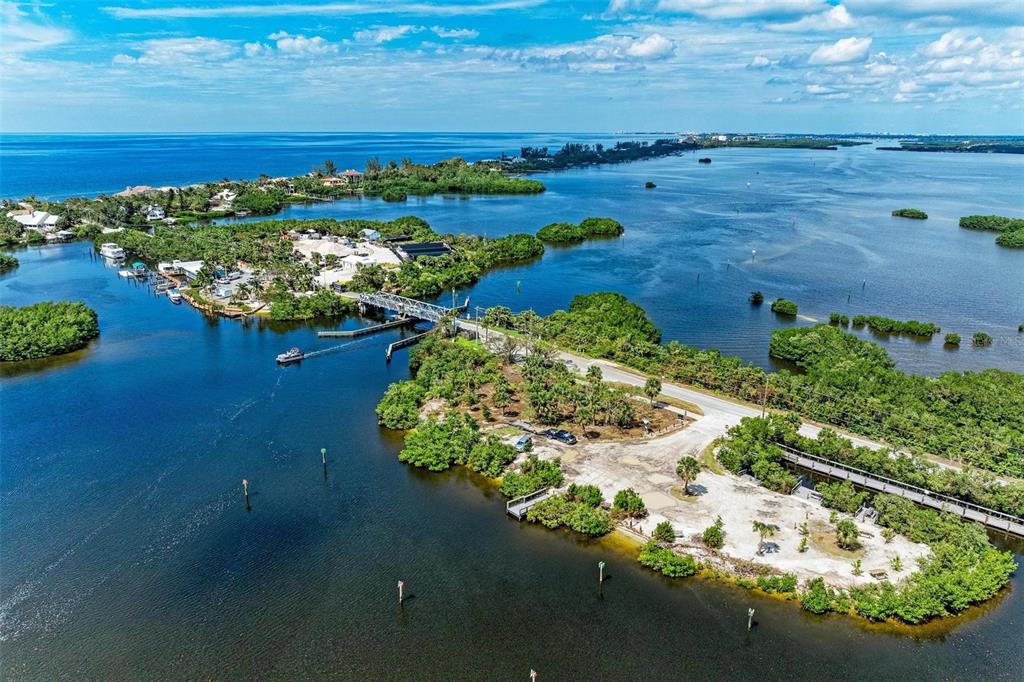 360 Pine Run Drive Osprey, FL 34229 - Photo 65 of 69 Gallery Image 65