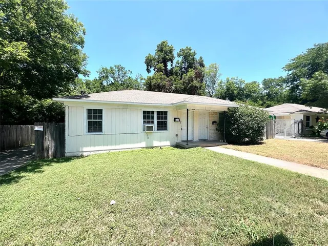 $1,000 | 6401 Hollis Avenue, Dallas, TX 75227