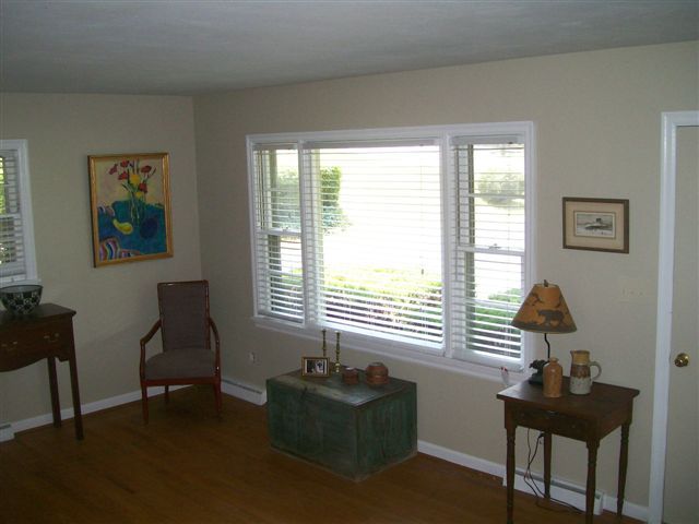 1938 Hope Road Southwest Roanoke, VA 24018 - Photo 12 of 23 100_1871