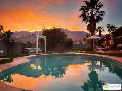 $1,175,000 | 2835 East Plaimor Avenue, Palm Springs, CA 92262