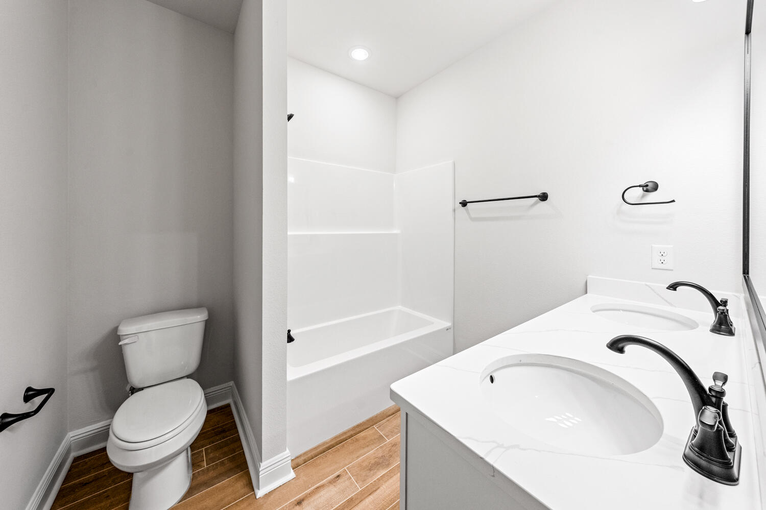 232 West Tweet Street Freeport, FL 32439 - Photo 18 of 23 a bathroom with a sink and a toilet