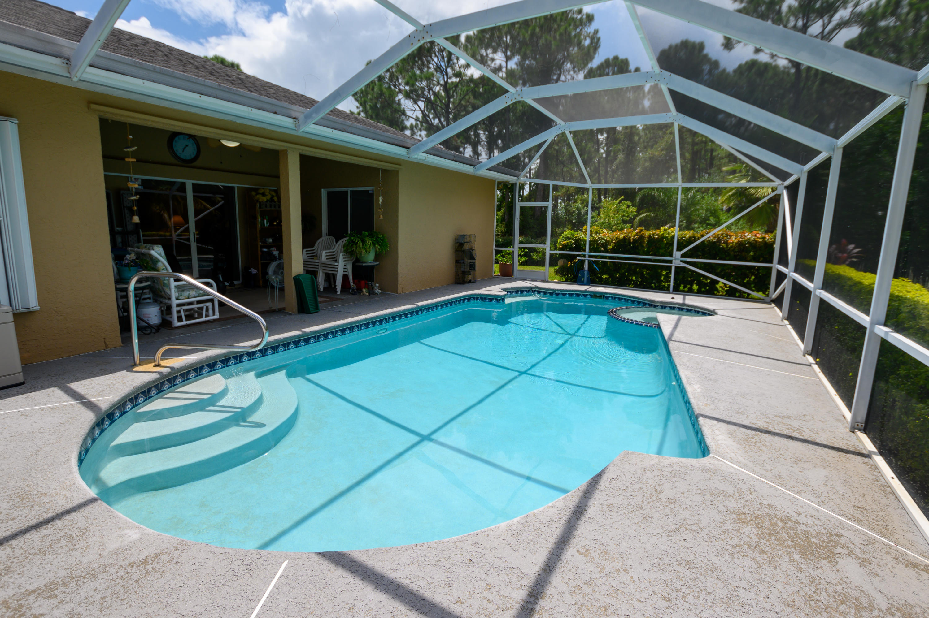 1585 Southwest Flagami Road Port St. Lucie, FL 34953 - Photo 2 of 23 SCREENED POOL