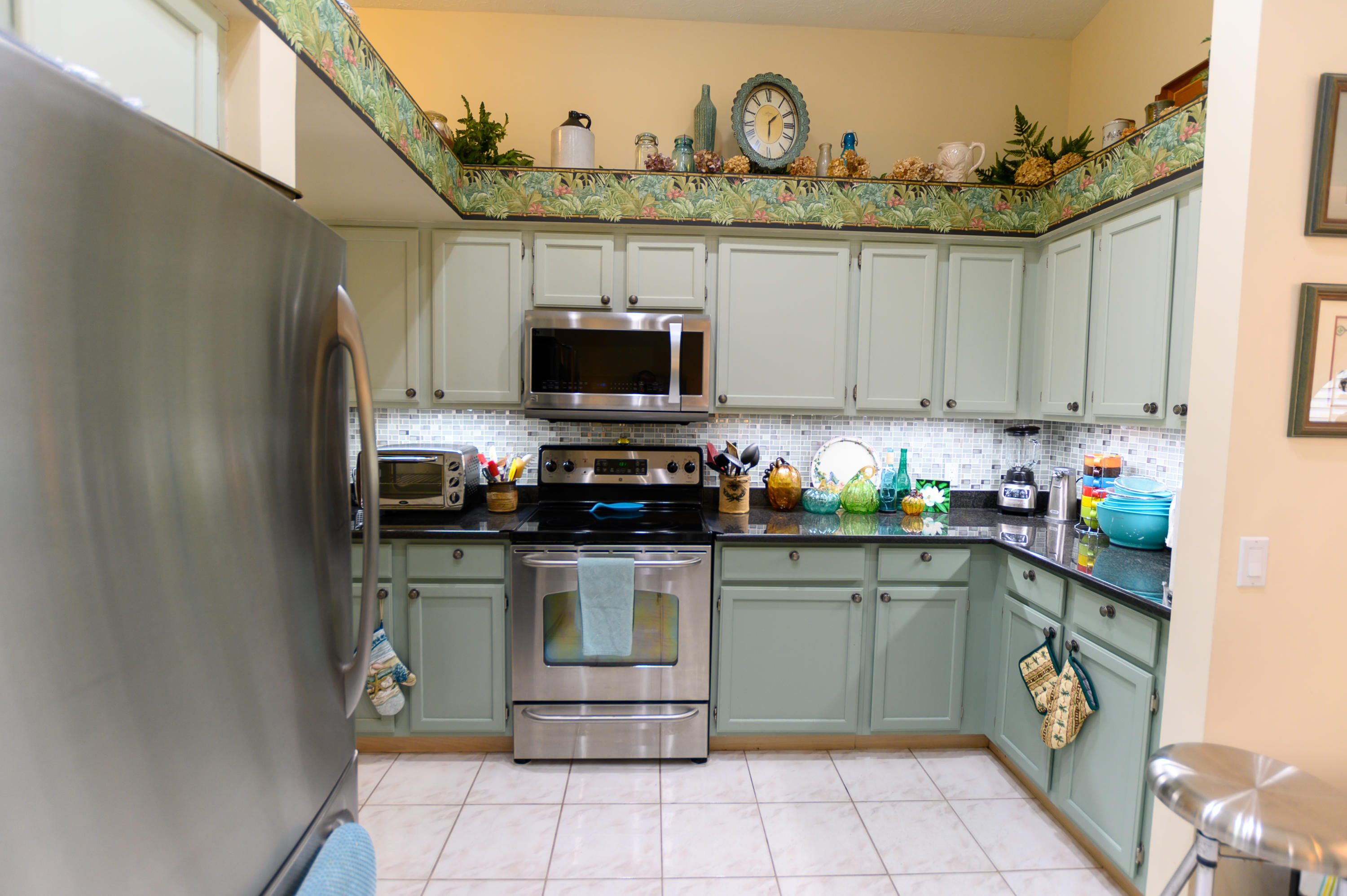 1585 Southwest Flagami Road Port St. Lucie, FL 34953 - Photo 6 of 23 KITCHEN