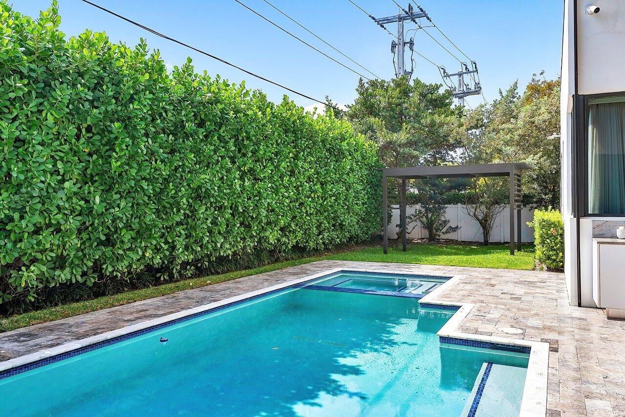 200 Northeast 7th Street Boca Raton, FL 33432 - Photo 44 of 51 044-200Northeast7thStreet-BocaRaton-FL-3