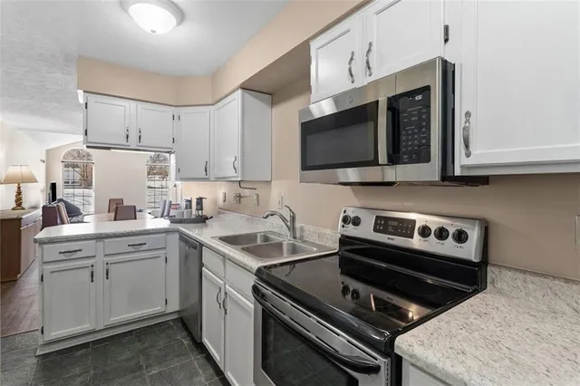 $257,000 | 141 Cambridge Drive, Harwick, PA 15049