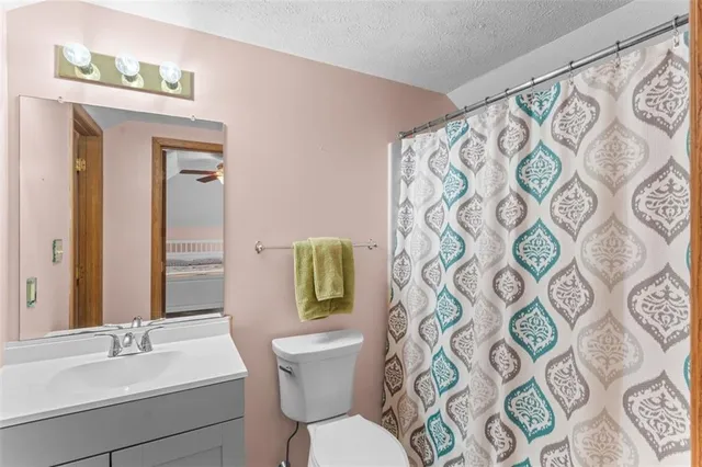 $257,000 | 141 Cambridge Drive, Harwick, PA 15049