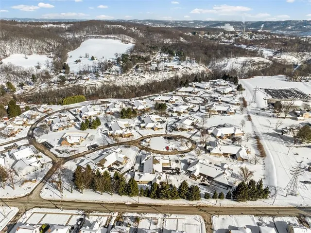 $257,000 | 141 Cambridge Drive, Harwick, PA 15049