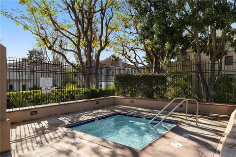 $675,000 | 126 Sandpiper Lane, Aliso Viejo, CA 92656