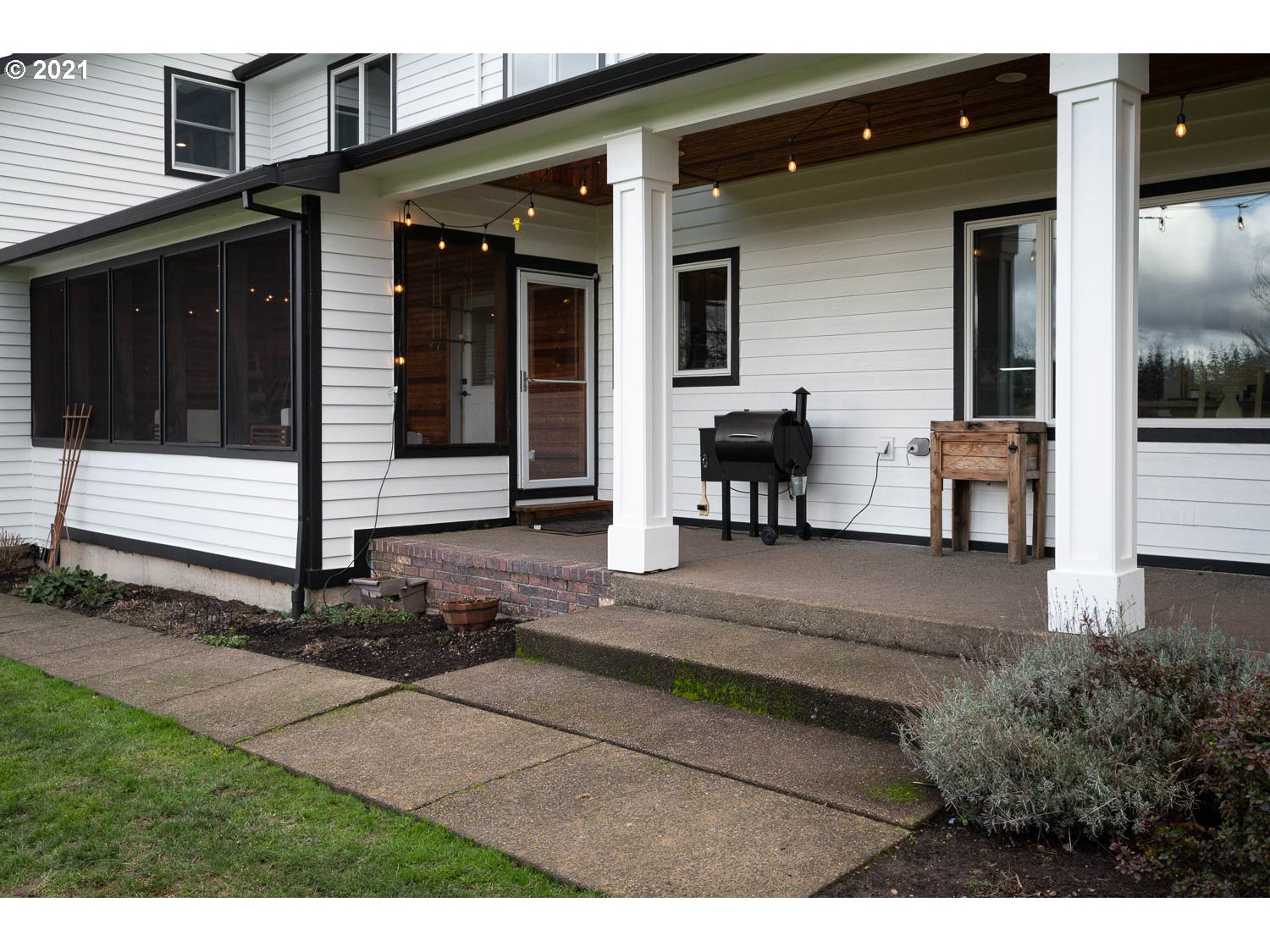 12945 Southeast Winston Road Damascus, OR 97089 - Photo 4 of 32