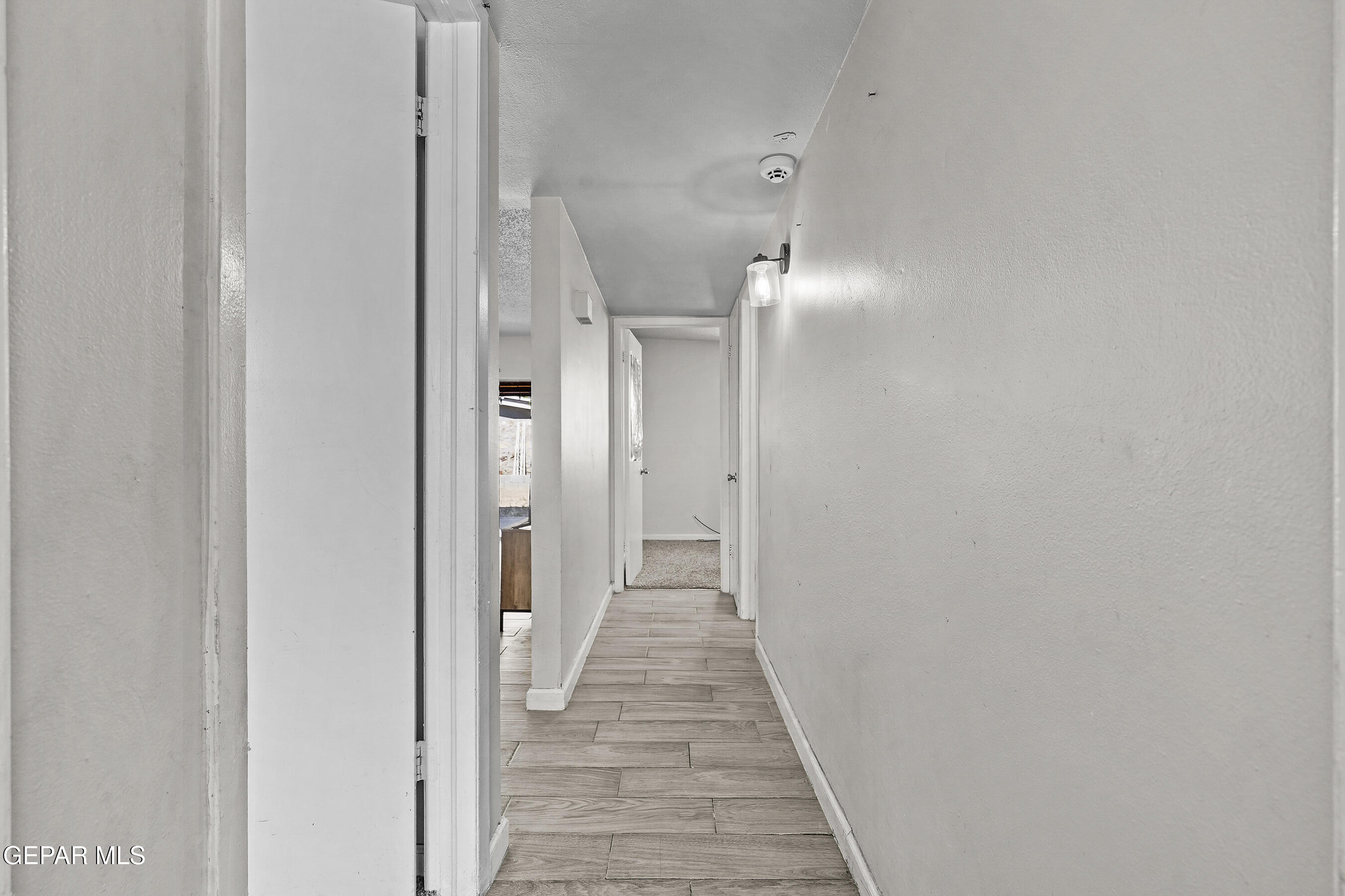 729 Fall River Road El Paso, TX 79907 - Photo 14 of 23 DSC03436