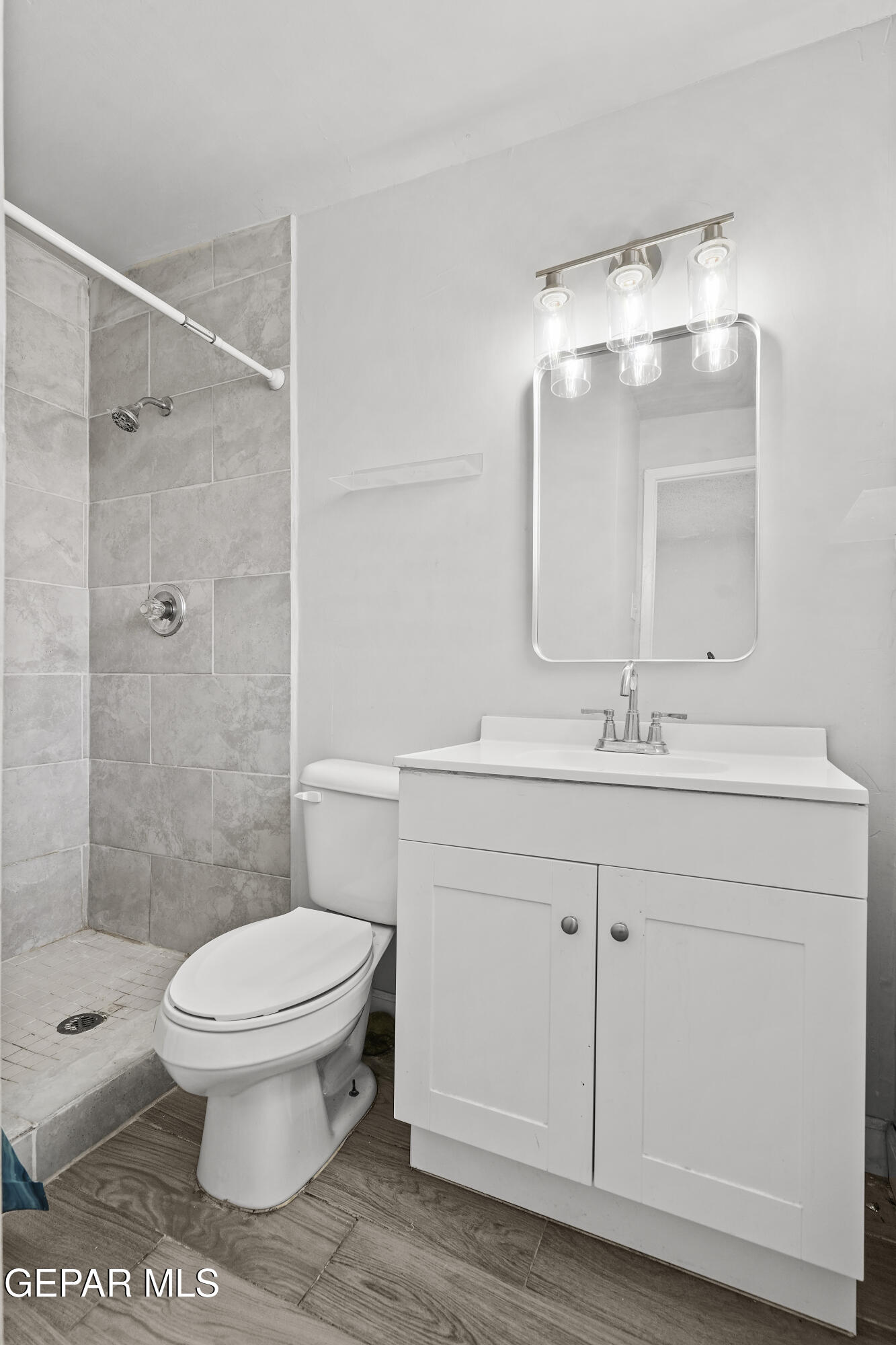 729 Fall River Road El Paso, TX 79907 - Photo 15 of 23 DSC03461