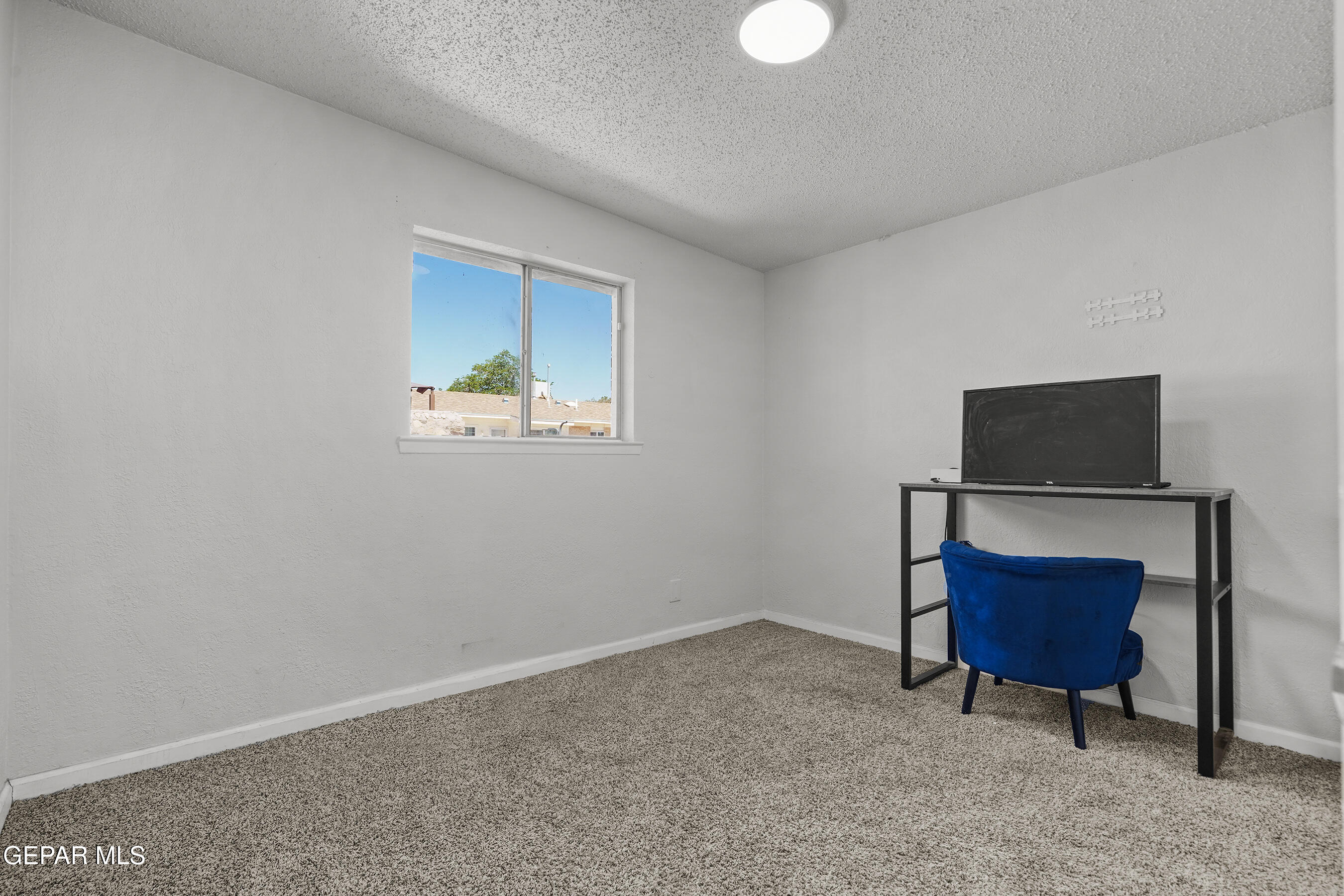 729 Fall River Road El Paso, TX 79907 - Photo 18 of 23 DSC03471