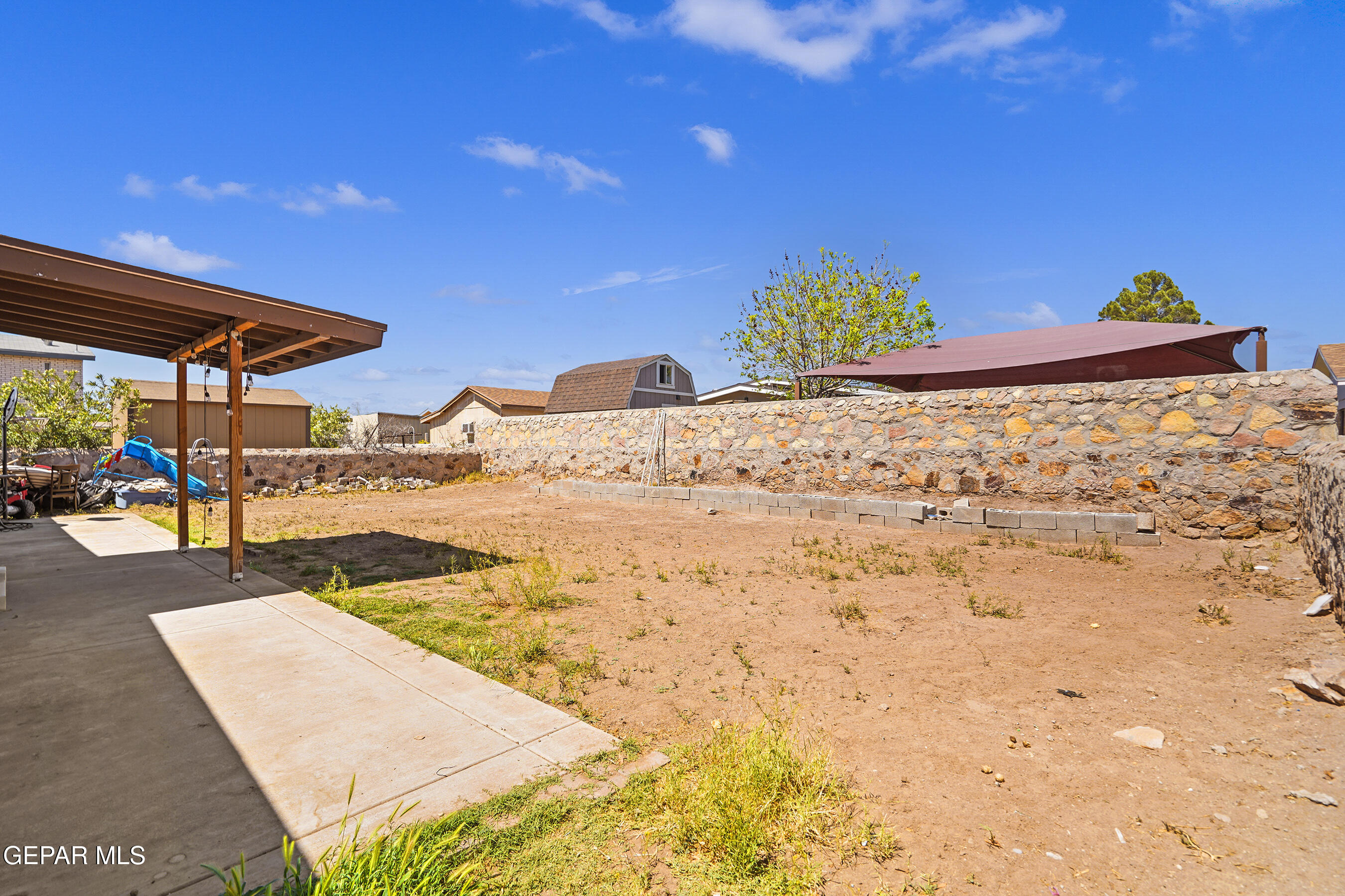 729 Fall River Road El Paso, TX 79907 - Photo 21 of 23 DSC03481