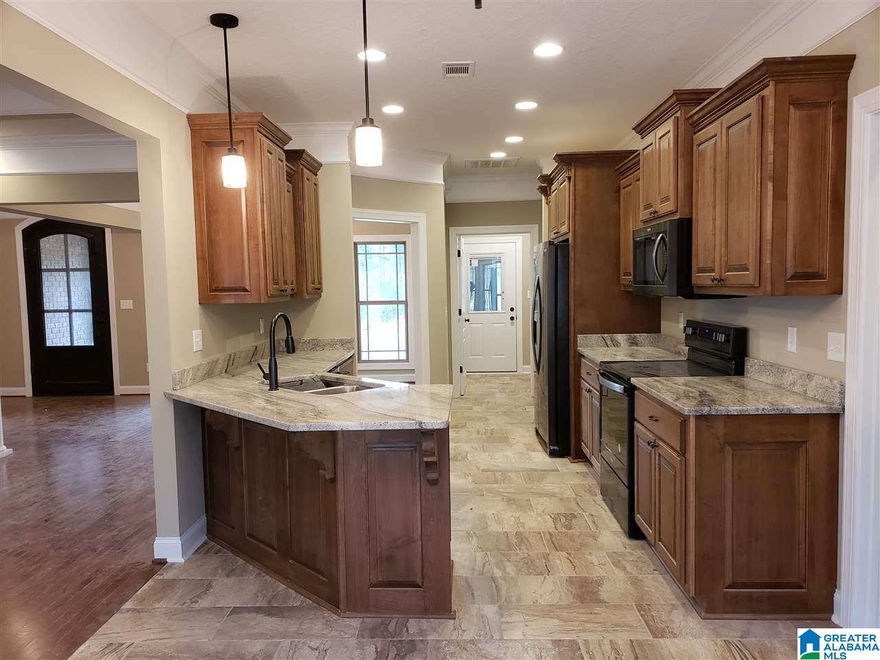 5649 Katherine Street Gadsden, AL 35907 - Photo 10 of 34