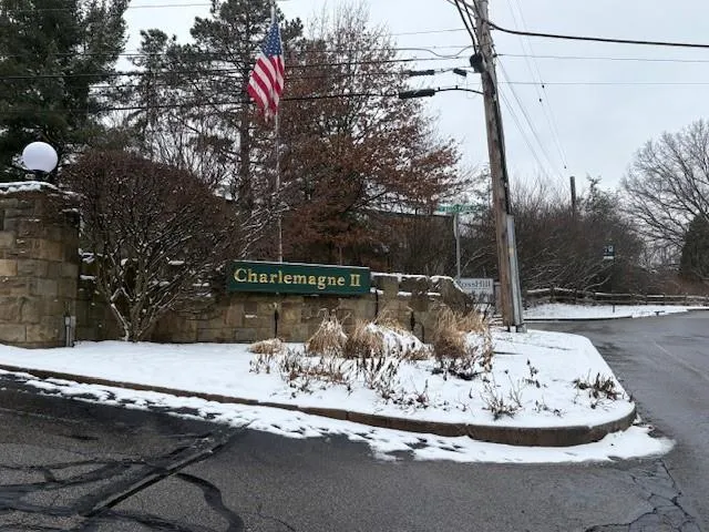 $140,000 | 3302 Charlemagne Circle, Pittsburgh, PA 15237