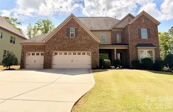 $939,000 | 725 Kathy Dianne Drive, Fort Mill, SC 29707