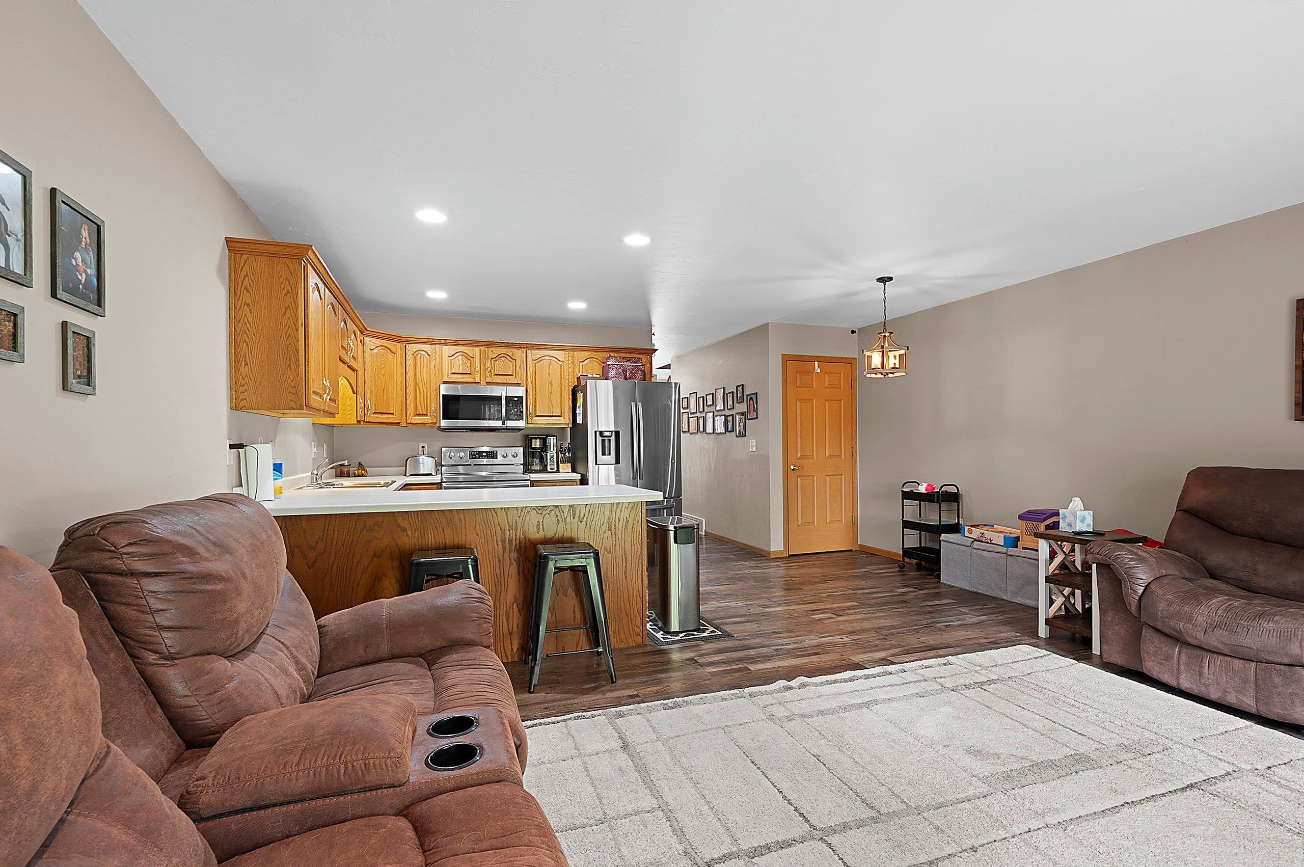 1903 Riverside Drive, Unit E Suamico, WI 54313 - Photo 10 of 31 Gallery Image 10