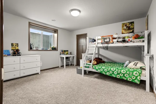 $615,000 | 2089 67th Avenue South, Fargo, ND 58104
