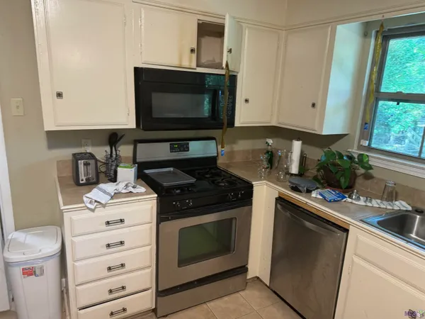 $600 | 5650 Highland Road, Unit C, Baton Rouge, LA 70808
