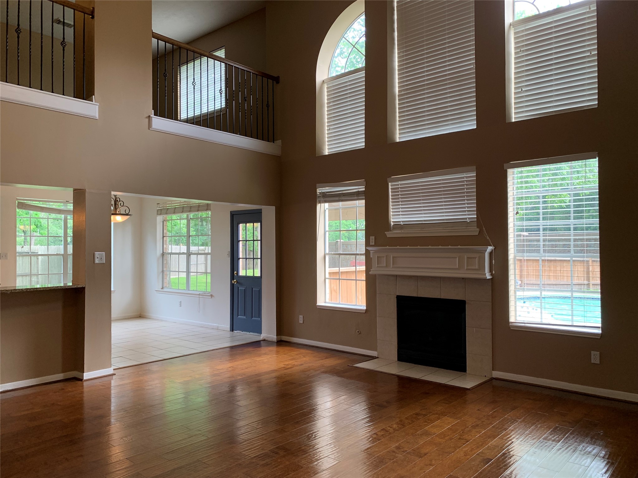 20703 Riviere Lane Spring, TX 77388 - Photo 7 of 50