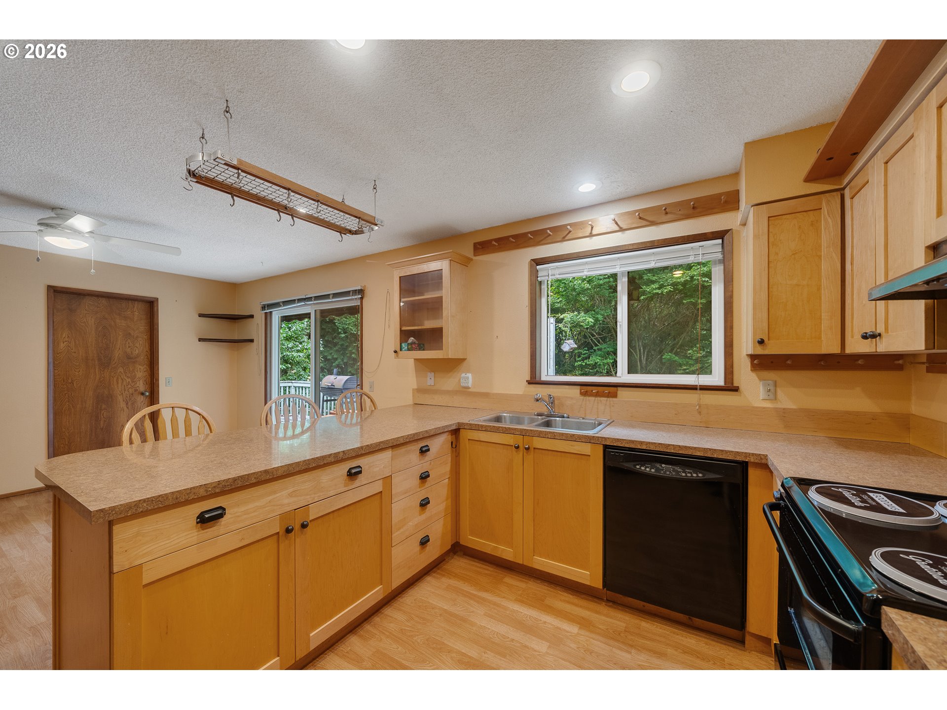 17005 Southpoint Drive Nehalem, OR 97131 - Photo 9 of 35