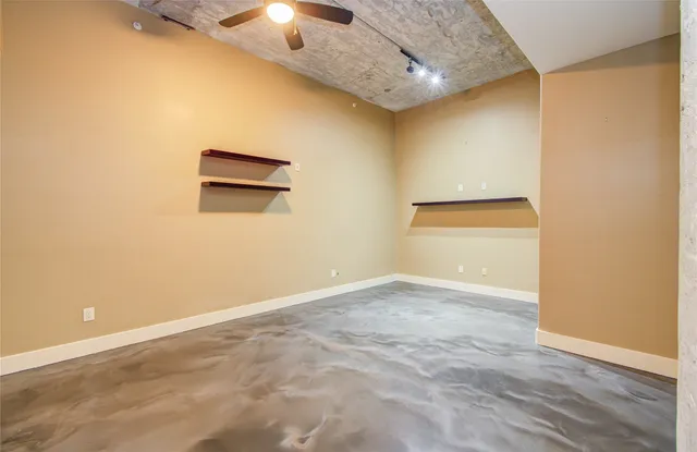 an empty room with a empty space