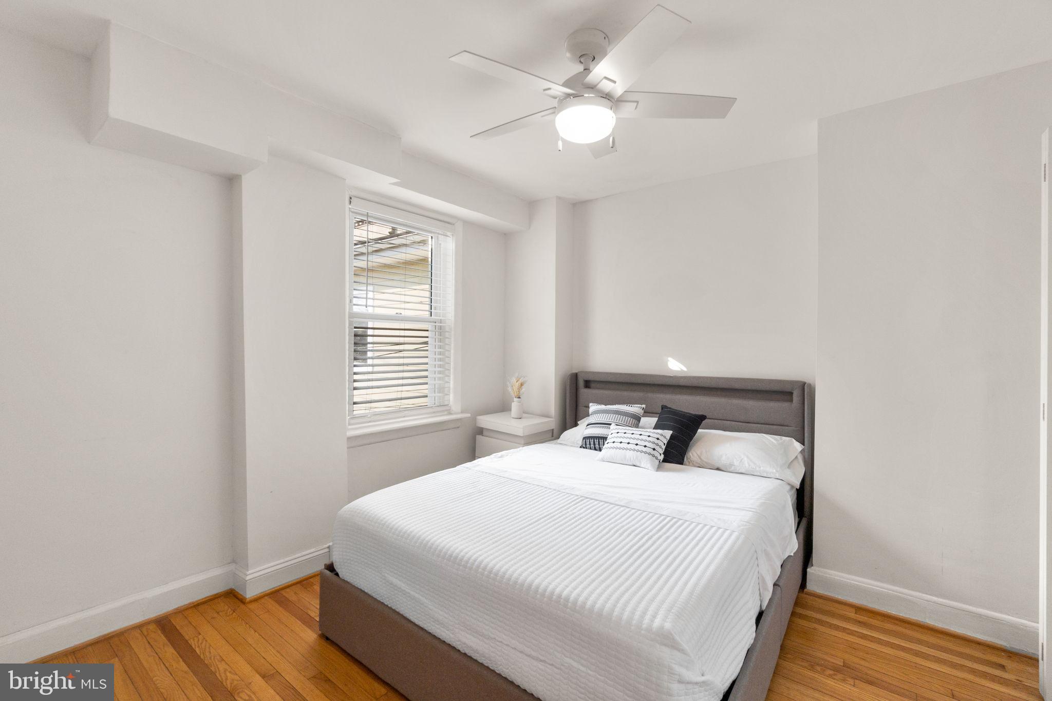 1827 Bank Street Baltimore, MD 21231 - Photo 15 of 31 Bright and airy bedroom retreat.