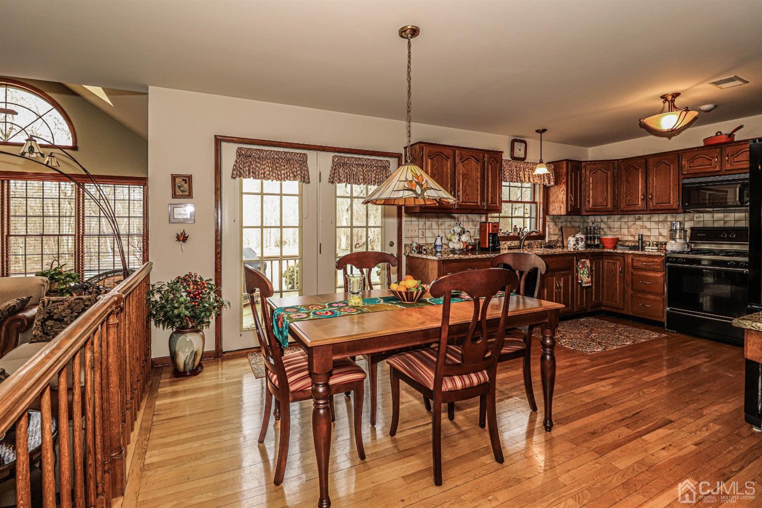 4 Maher Road Somerset, NJ 08873 - Photo 8 of 25 Gallery Image 8