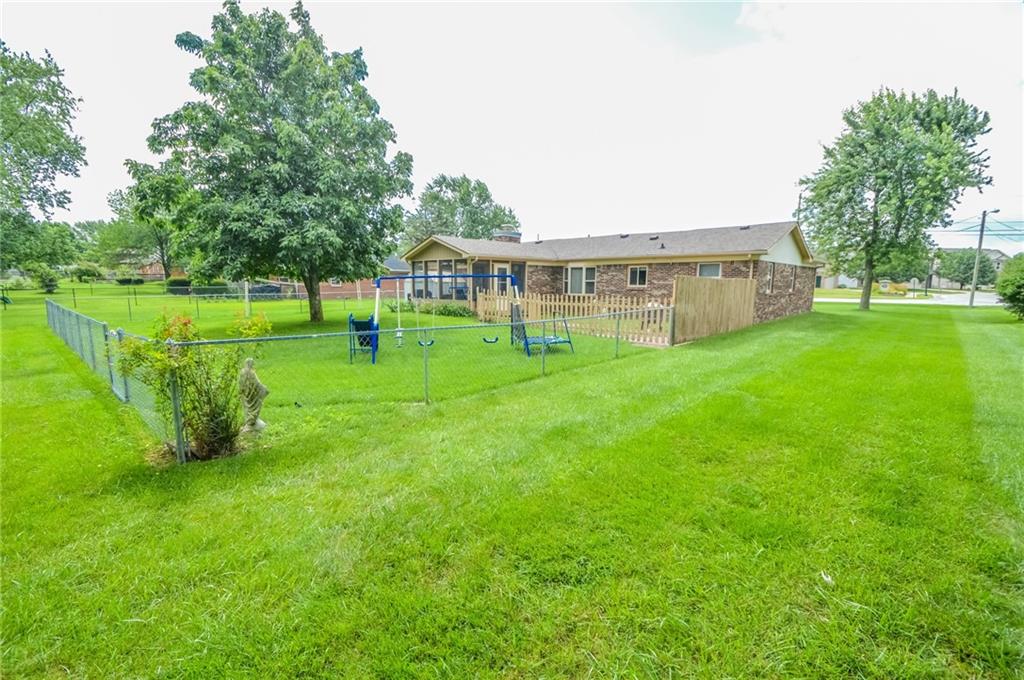 6820 East Thompson Road Indianapolis, IN 46237 - Photo 6 of 44 Gallery Image 6