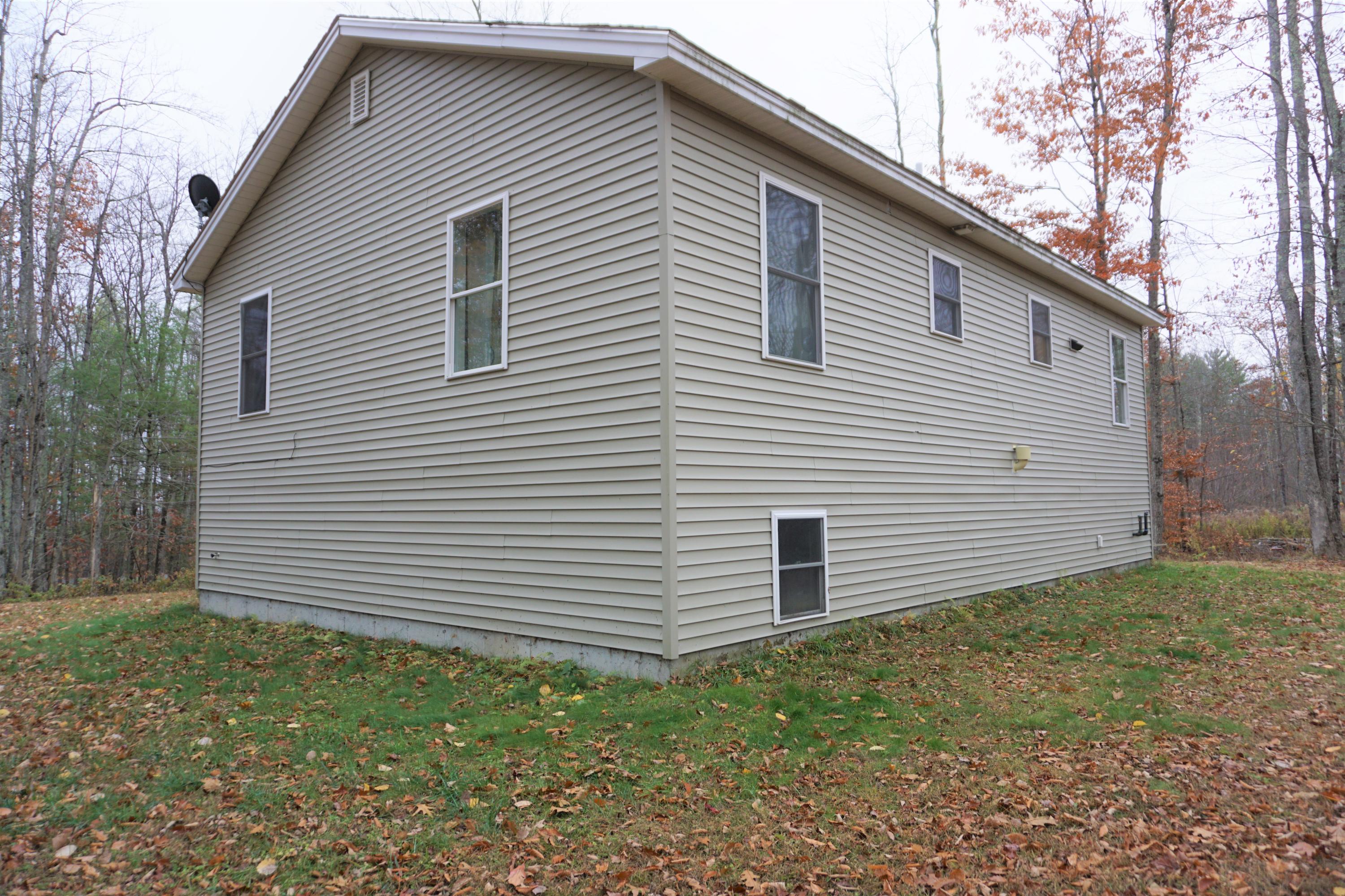 34 S Road Livermore, ME 04253 - Photo 6 of 38 5 (1)