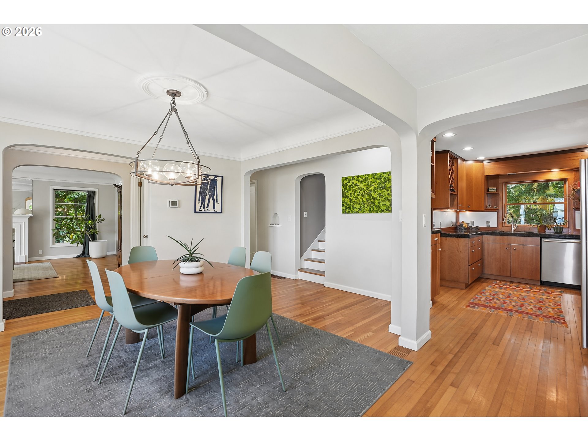 7211 Southwest Brier Place Portland, OR 97219 - Photo 10 of 30