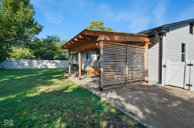 $239,900 | 2515 16th Street, Columbus, IN 47201